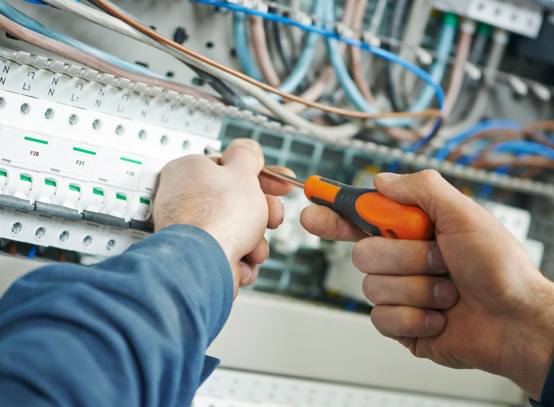 Elektrotechnische Arbeiten - Kröker Gebäudetechnik